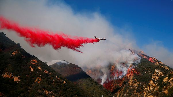 Califórnia: incêndios já fizeram 31 mortos Califórnia: incêndios já fizeram 31 mortos