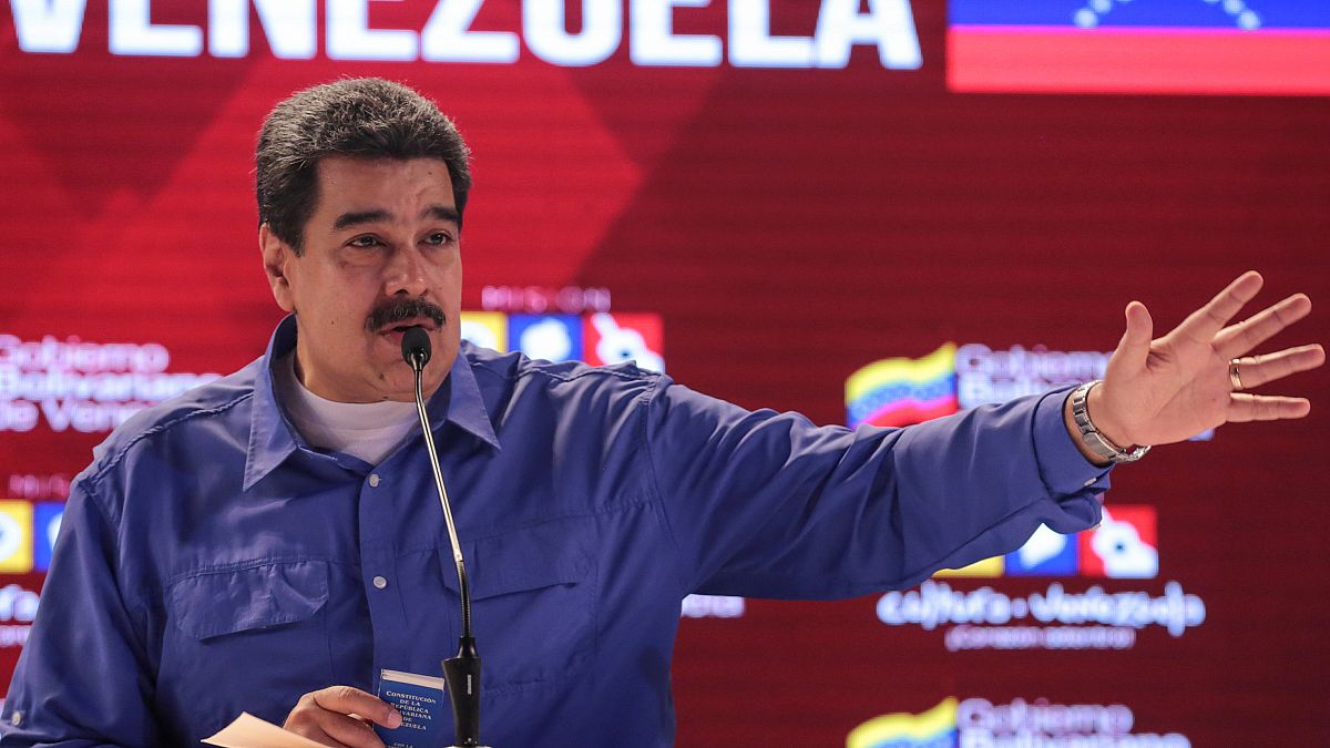 Duque dice que hay que acorralar a la 'dictadura' de Maduro