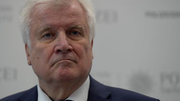 Зеехофер подтвердил, что уходит с поста председателя ХСС Зеехофер подтвердил, что уходит с поста председателя ХСС