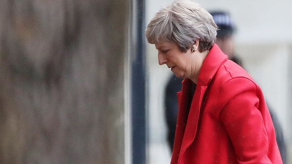 Brexit çıkmazındaki İngiltere kaderini oyluyor: Parlamento'nun hayır oyu neye yol açar? Brexit çıkmazındaki İngiltere kaderini oyluyor: Parlamento'nun hayır oyu neye yol açar?