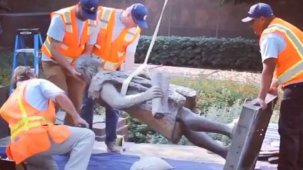 Los Angeles topples its Christopher Columbus statue Los Angeles topples its Christopher Columbus statue