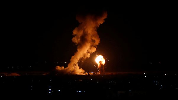 توقف بث قناة الأقصى الفلسطينية عقب تدميرها بصواريخ إسرائيلية توقف بث قناة الأقصى الفلسطينية عقب تدميرها بصواريخ إسرائيلية