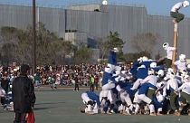 Japonya'da geleneksel 'direk devirme' yarışması: Botaoshi