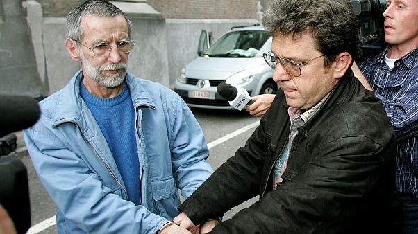 Nouveau procès de Fourniret : le tueur et le trésor du "gang des postiches" Nouveau procès de Fourniret : le tueur et le trésor du "gang des postiches"