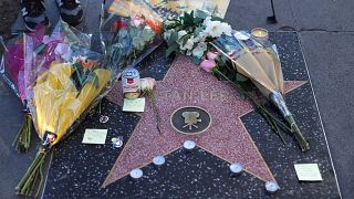 Fans y actores rinden homenaje a Stan Lee