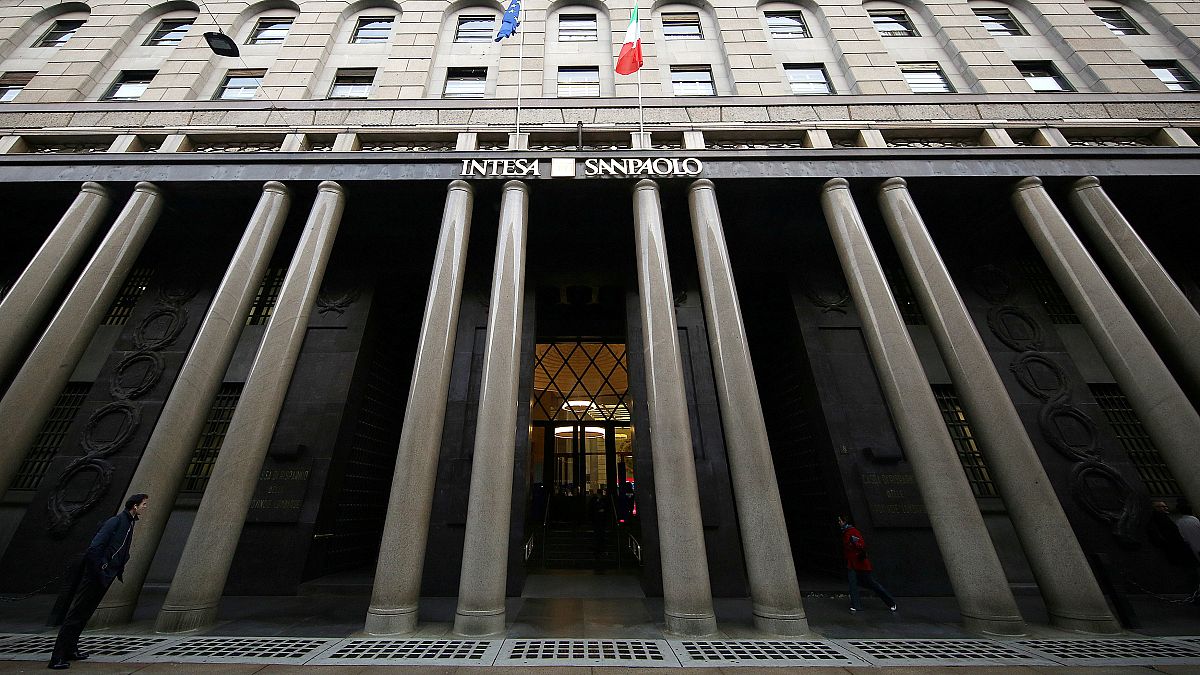 هل تقدم إيطاليا اقتراح ميزانية جديد لتتجنب إجراءات تأديبية محتملة من الاتحاد الأوروبي؟