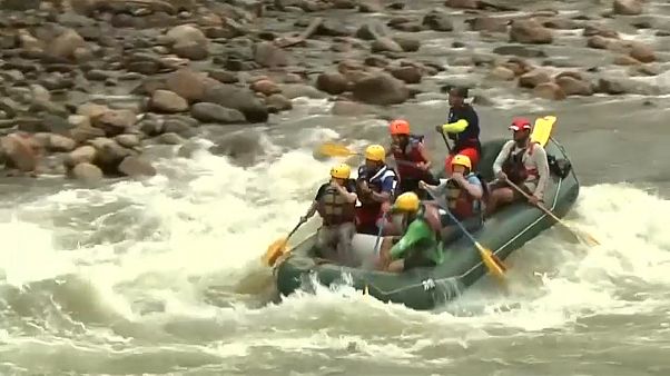 De exguerrilleros de las FARC a monitores de rafting De exguerrilleros de las FARC a monitores de rafting