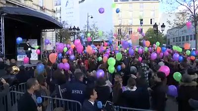 Ημέρα μνήμης στο Παρίσι: Τρία χρόνια από τον «ματωμένο Νοέμβριο»
