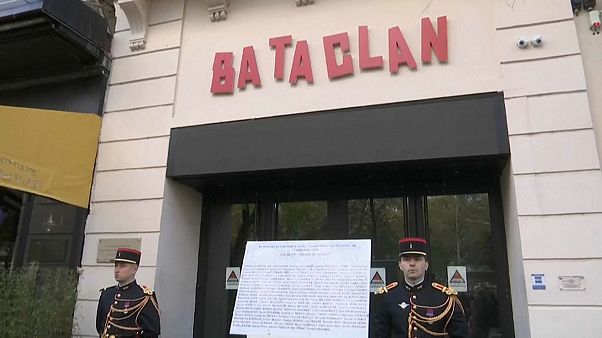 Três anos depois dos ataques Paris homenageia v´ítimas Três anos depois dos ataques Paris homenageia v´ítimas