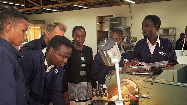Iniciativa japonesa única no Ruanda aposta na formação e educação Iniciativa japonesa única no Ruanda aposta na formação e educação