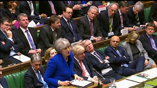 May convoca a sus ministros para presentarles el acuerdo de brexit
