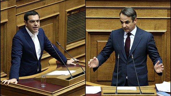 Διαξιφισμοί Τσίπρα - Μητσοτάκη για την Αναθεώρηση του Συντάγματος Διαξιφισμοί Τσίπρα - Μητσοτάκη για την Αναθεώρηση του Συντάγματος