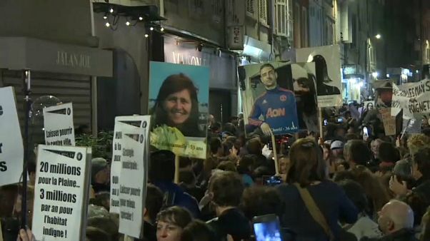 Marseille : la marche de la colère dirigée contre la mairie Marseille : la marche de la colère dirigée contre la mairie
