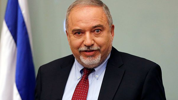 Παραιτήθηκε ο υπουργός Άμυνας του Ισραήλ Παραιτήθηκε ο υπουργός Άμυνας του Ισραήλ
