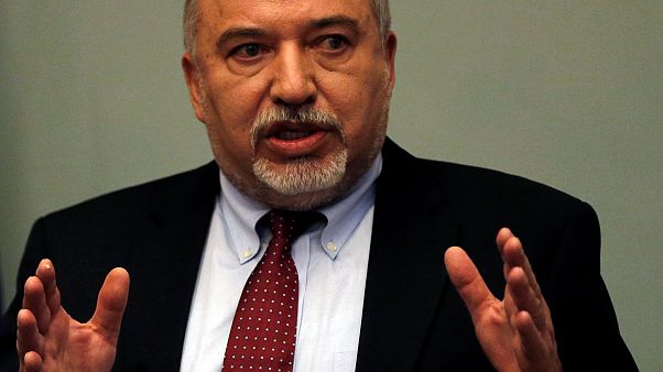 Israels Verteidigungsminister Lieberman erklärt Rücktritt Israels Verteidigungsminister Lieberman erklärt Rücktritt