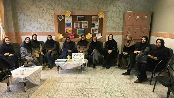 اعتصاب معلمان و اعتراض کارگران؛ خانوادهها به تجمع کارگران خوزستانی پیوستند اعتصاب معلمان و اعتراض کارگران؛ خانوادهها به تجمع کارگران خوزستانی پیوستند