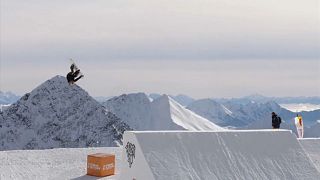 Snowboard: Anna Gasser è la prima donna a realizzare un triplo cork