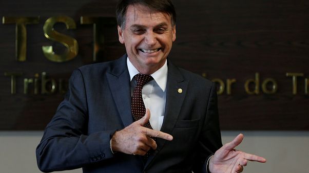 Küba'nın 11 bin doktoru çekme adımına Brezilya'dan 'sığınma hakkı' cevabı Küba'nın 11 bin doktoru çekme adımına Brezilya'dan 'sığınma hakkı' cevabı