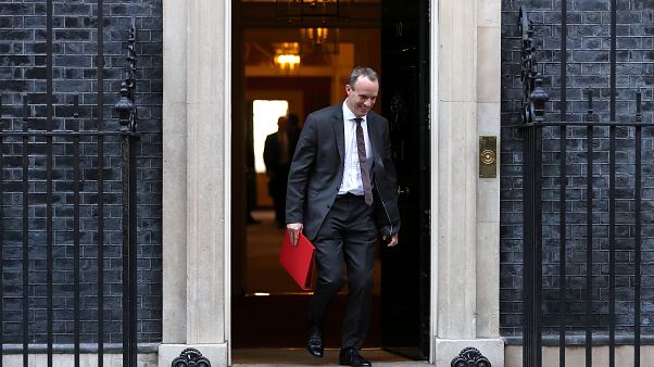 Brexit-Deal: Revolte gegen May Brexit-Deal: Revolte gegen May