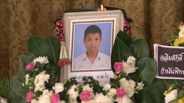 وفاة صبي يبلغ من العمر 13 عاما خلال منازلة في الملاكمة التايلاندية وفاة صبي يبلغ من العمر 13 عاما خلال منازلة في الملاكمة التايلاندية