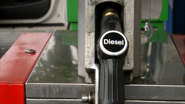 Schweiz gibt Treibstoff aus Pflichtlagern frei Schweiz gibt Treibstoff aus Pflichtlagern frei