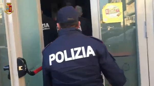 Italie : coup de filet anti-mafia Italie : coup de filet anti-mafia