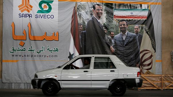 انبار خاک گرفته و پرایدهای بیمشتری؛ سرنوشت تخفیفهای سایپا در سوریه انبار خاک گرفته و پرایدهای بیمشتری؛ سرنوشت تخفیفهای سایپا در سوریه