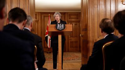 Brexit : Theresa May entre démissions et rébellion