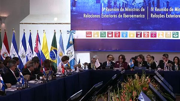 La crisis migratoria se cuela en la Cumbre Iberoamericana La crisis migratoria se cuela en la Cumbre Iberoamericana