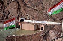 Tacikistan dünyanın en yüksek hidroelektrik santralinin açılışını yaptı