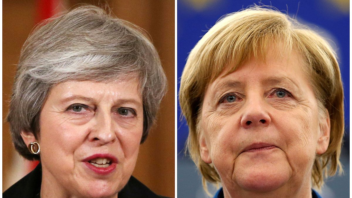 Theresa May e Angela Merkel