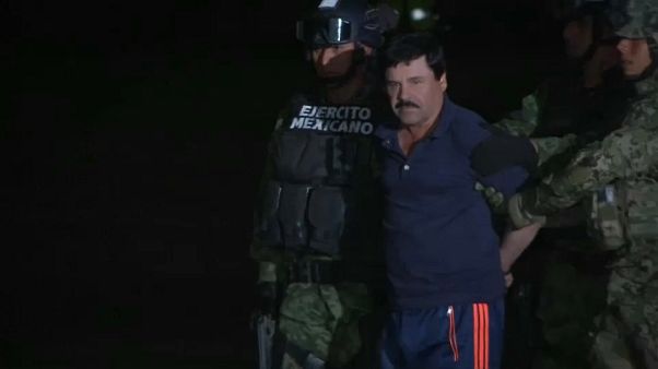 El Chapo'nun polis, savcı ve askerler dışında Interpol’e bile rüşvet verdiği iddia edildi El Chapo'nun polis, savcı ve askerler dışında Interpol’e bile rüşvet verdiği iddia edildi