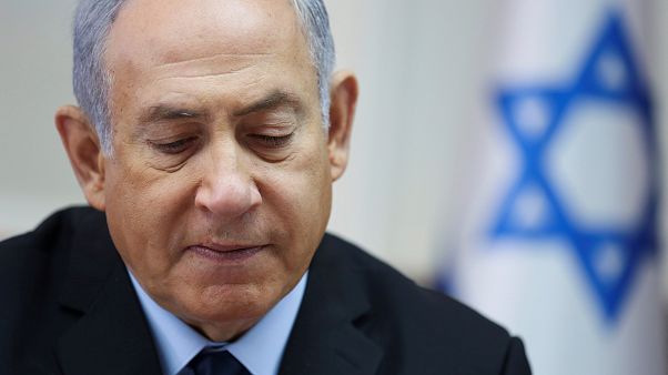 İsrail polisi: Başbakan Netanyahu ile eşi rüşvet ve yolsuzluk nedeniyle yargılansın İsrail polisi: Başbakan Netanyahu ile eşi rüşvet ve yolsuzluk nedeniyle yargılansın