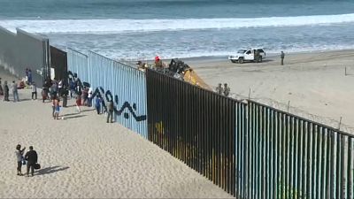 Tijuana: la carovana dei migranti è arrivata al confine