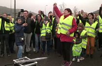 Fuel price protesters target pinch points in French road system