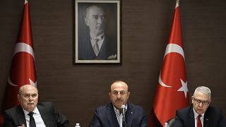 Çavuşoğlu: PYD ve Gülen, ABD ile ilişkileri geren iki konu