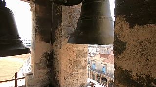 Suenan las campanas de la catedral de la Habana tras décadas de silencio