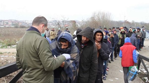 Bosnia-Croazia: si sfida il freddo pur di entrare nell'Ue Bosnia-Croazia: si sfida il freddo pur di entrare nell'Ue