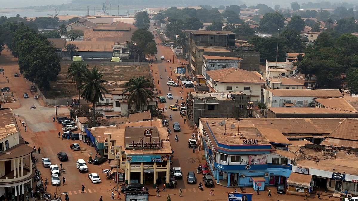 Paris marque son soutien à Bangui