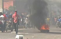 Граждане Гаити требуют отставки президента 