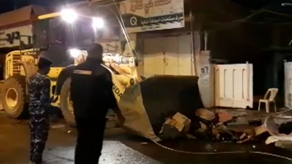 قتلى وجرحى جراء انفجار سيارة ملغومة في مدينة تكريت العراقية قتلى وجرحى جراء انفجار سيارة ملغومة في مدينة تكريت العراقية