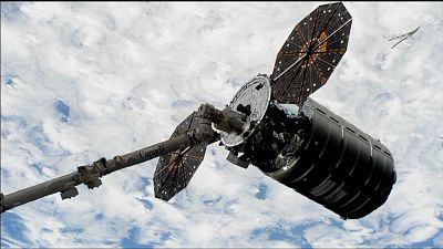 La ISS recibe una nave de carga con 3.500 kilos de material