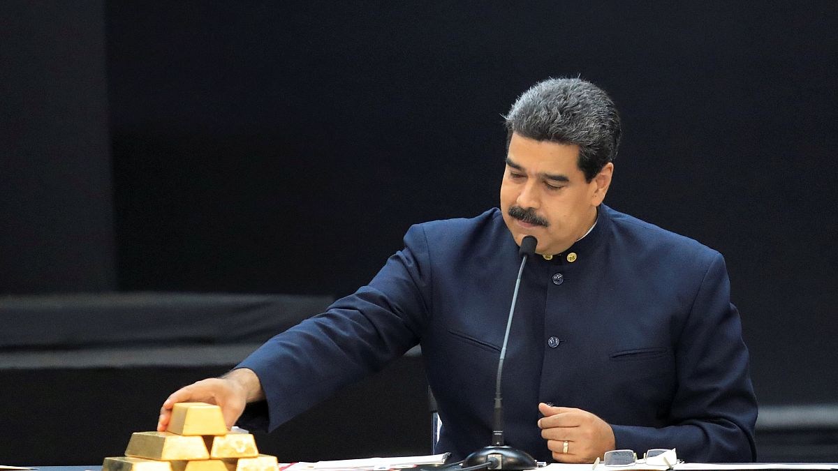 ABD Venezuela'yı "teröre destek veren ülkeler listesine" almaya hazırlanıyor