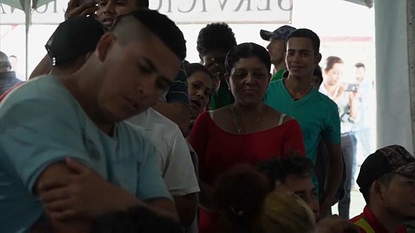 México ofrece trabajo a los migrantes de la caravana México ofrece trabajo a los migrantes de la caravana