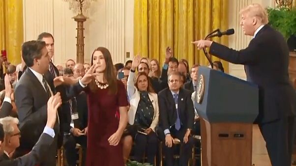 CNN muhabiri Beyaz Saray kartını geri aldı ama asırlık kurallar değişti CNN muhabiri Beyaz Saray kartını geri aldı ama asırlık kurallar değişti