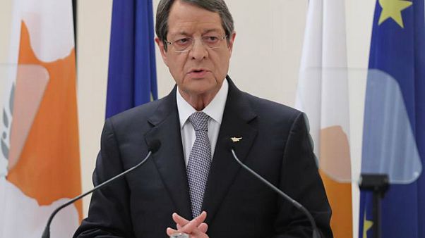 Επιταγή για ενίσχυση πυρόπληκτων στο Μάτι παρέλαβε ο Κύπριος πρόεδρος Επιταγή για ενίσχυση πυρόπληκτων στο Μάτι παρέλαβε ο Κύπριος πρόεδρος