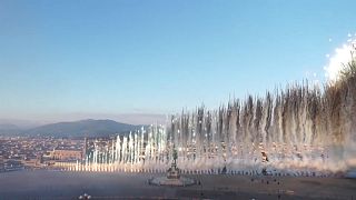  Chinese artist paints Florence’s skies with 50,000 fireworks