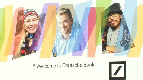 Danske-Bank-Skandal: Deutsche-Bank-Aktie stürzt auf Allzeit-Tief Danske-Bank-Skandal: Deutsche-Bank-Aktie stürzt auf Allzeit-Tief
