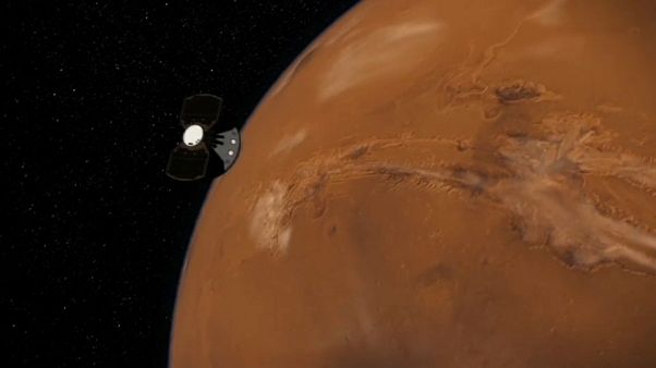 NASA'nın uzay aracı InSight uzun bir yolculuğun ardından Mars'a iniyor NASA'nın uzay aracı InSight uzun bir yolculuğun ardından Mars'a iniyor