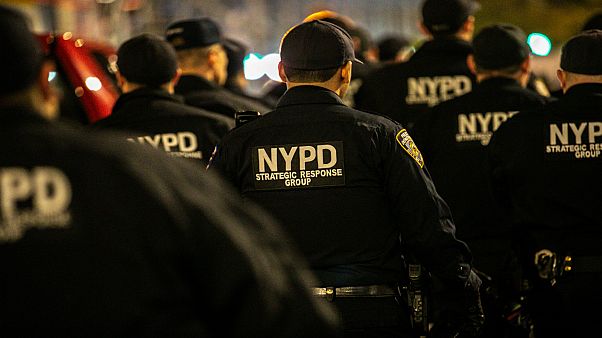 نيويورك: اتهام ضابطي شرطة بدس "الماريجوانا" في سيارة مراهقين سود نيويورك: اتهام ضابطي شرطة بدس "الماريجوانا" في سيارة مراهقين سود